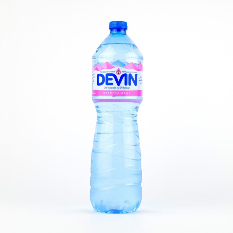 Apă pură de izvor Devin