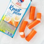 Rulou de surimi cu cremă de brânză și verdeață Santa Bremor Rulou de surimi cu cremă de brânză și verdeață Santa Bremor